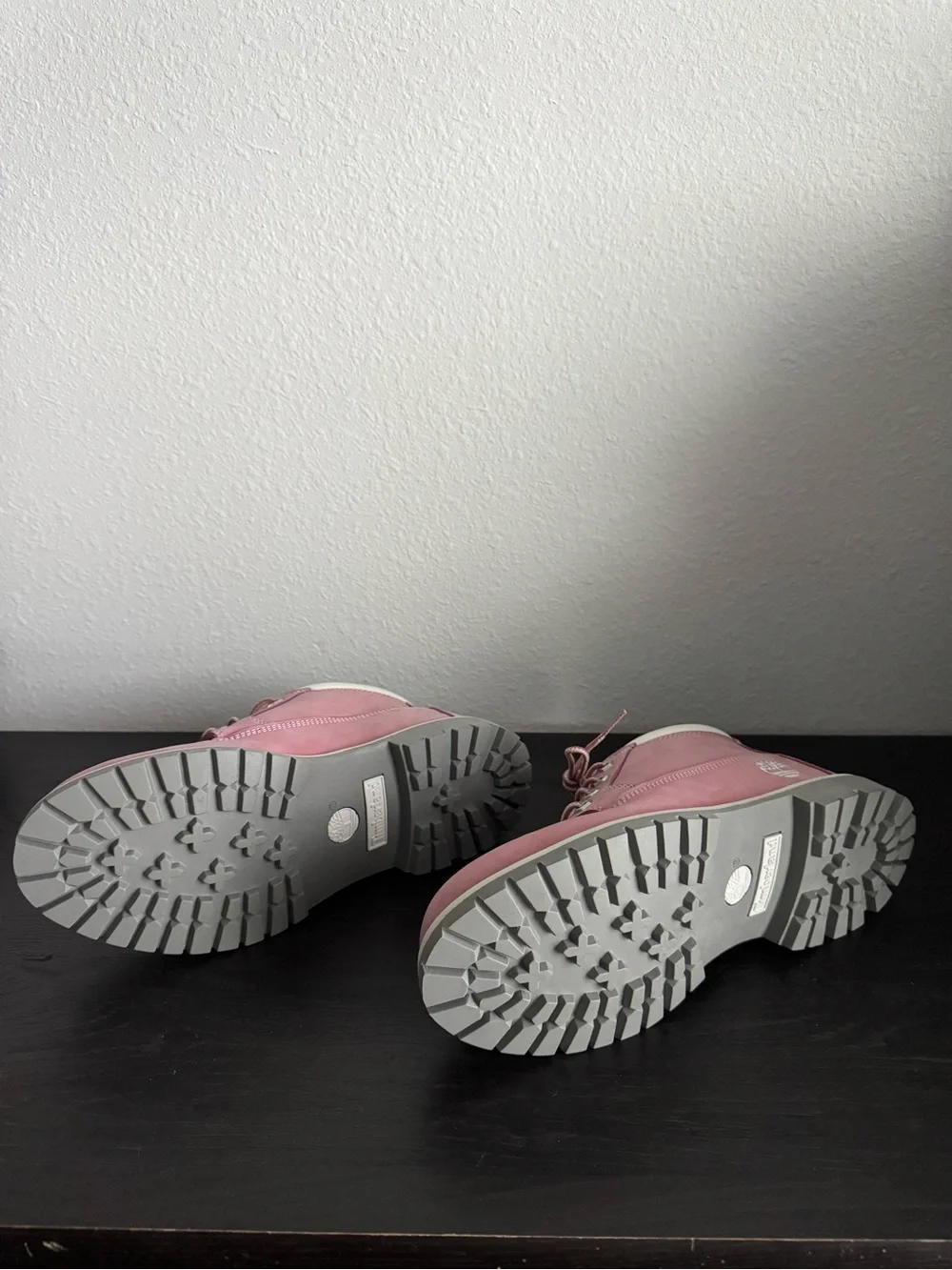 Timberland pink lace
